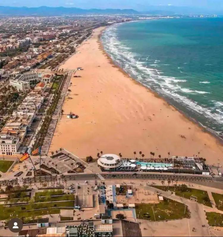 Lovely Apartment Near Beach & Science City Valencia Buitenkant foto