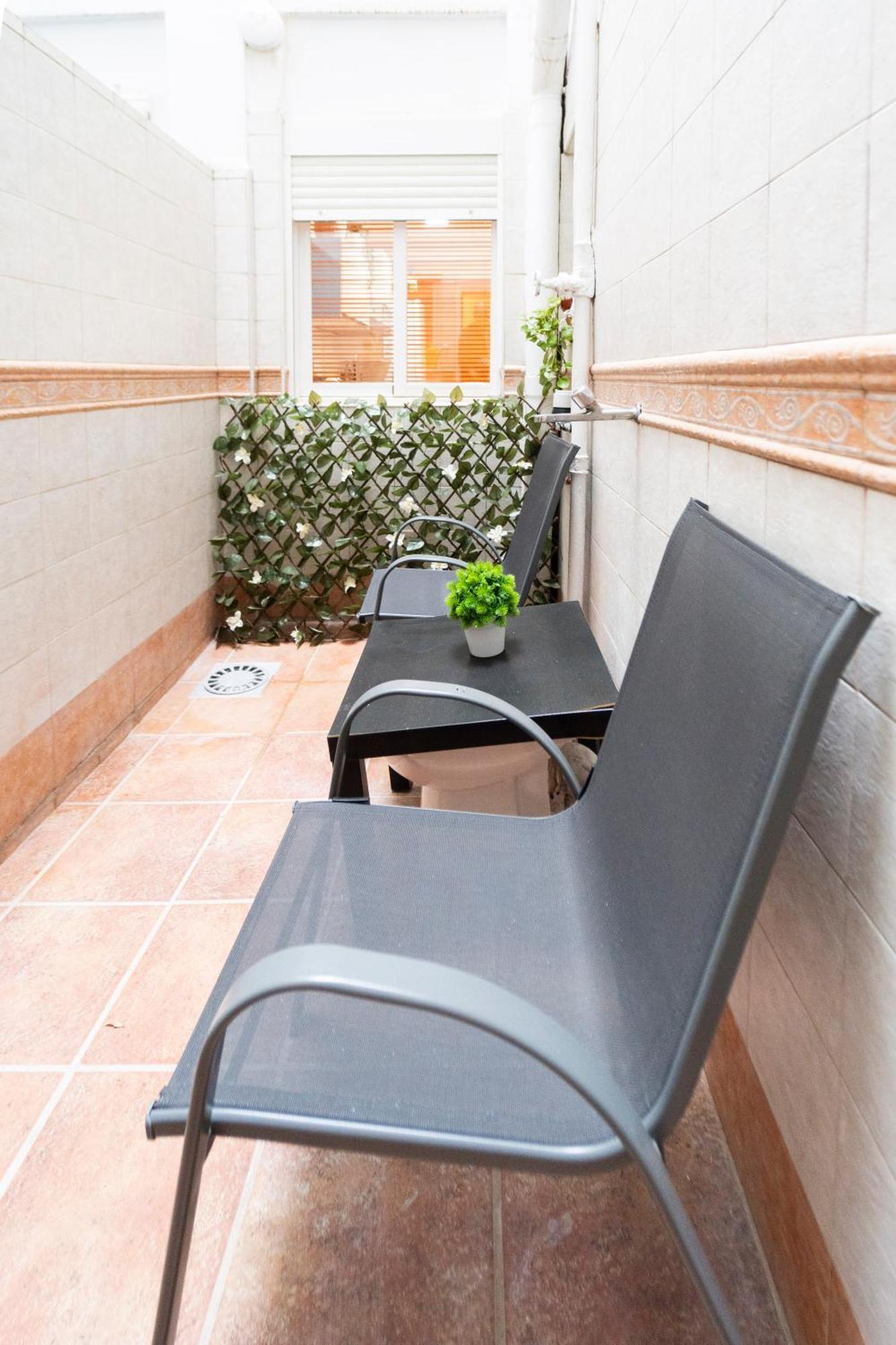Lovely Apartment Near Beach & Science City Valencia Buitenkant foto